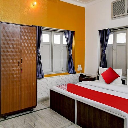 Super Oyo Hotel O Fantasy Stay Vibe Kalkutta Exterior foto