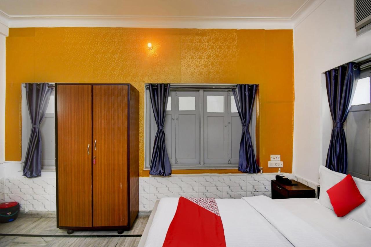Super Oyo Hotel O Fantasy Stay Vibe Kalkutta Exterior foto