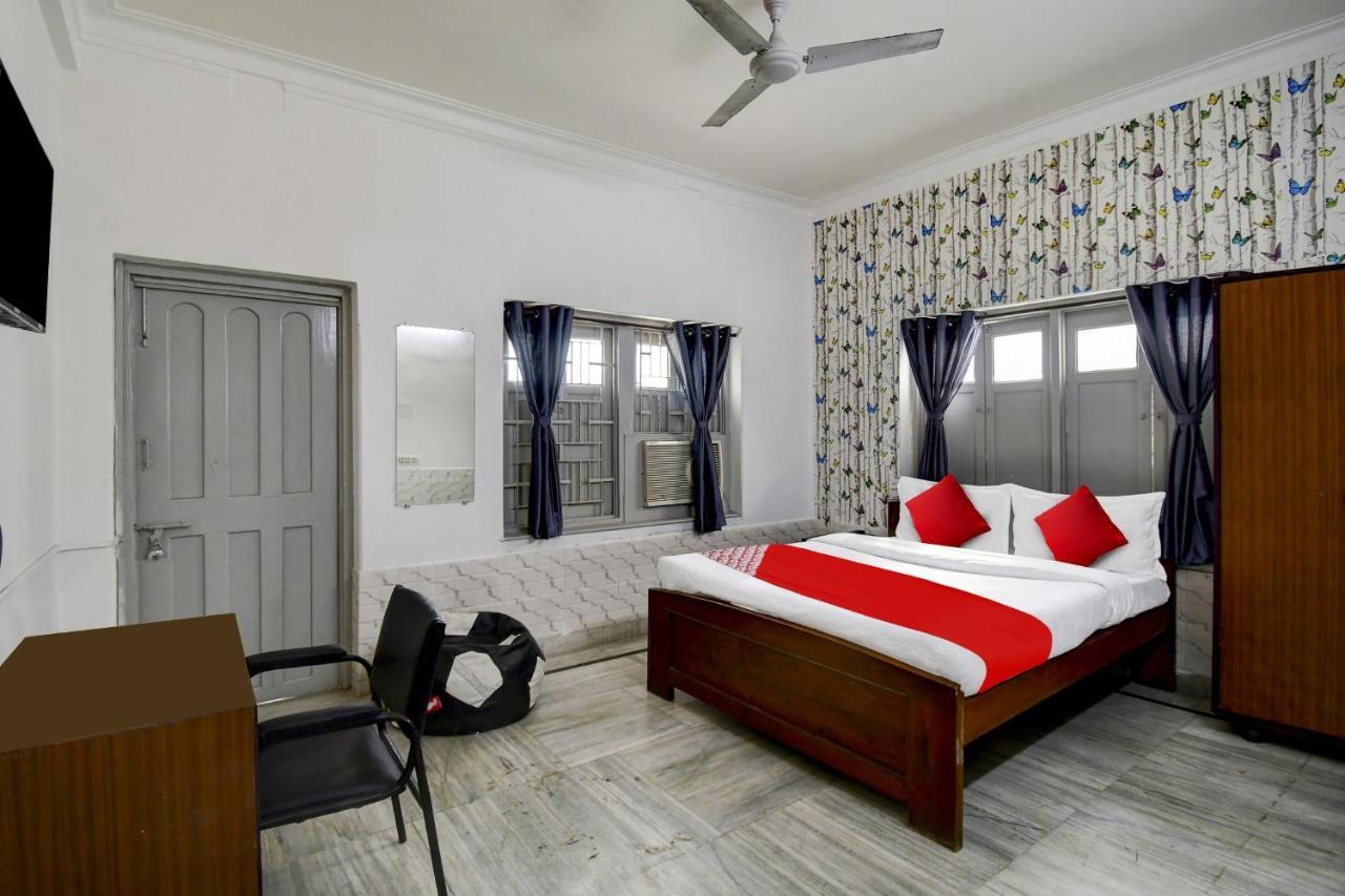 Super Oyo Hotel O Fantasy Stay Vibe Kalkutta Exterior foto