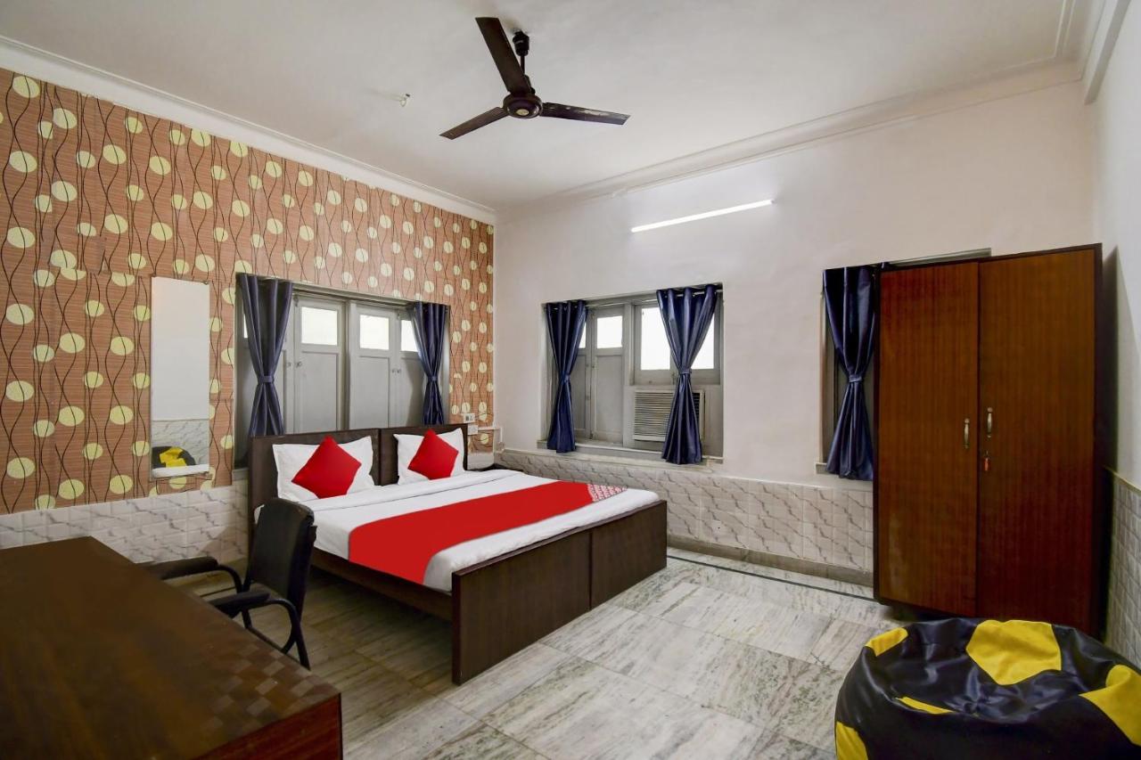 Super Oyo Hotel O Fantasy Stay Vibe Kalkutta Exterior foto