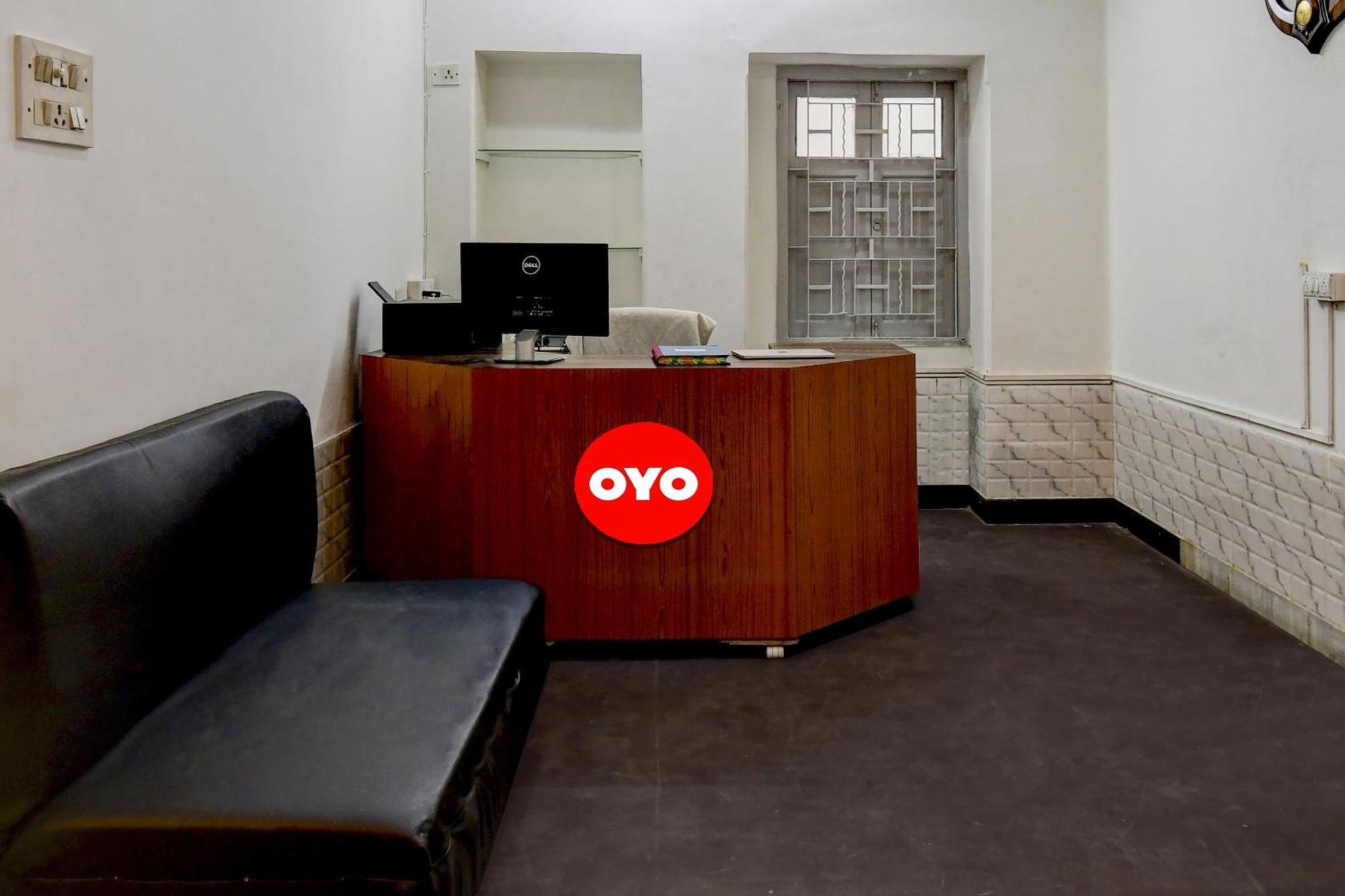 Super Oyo Hotel O Fantasy Stay Vibe Kalkutta Exterior foto